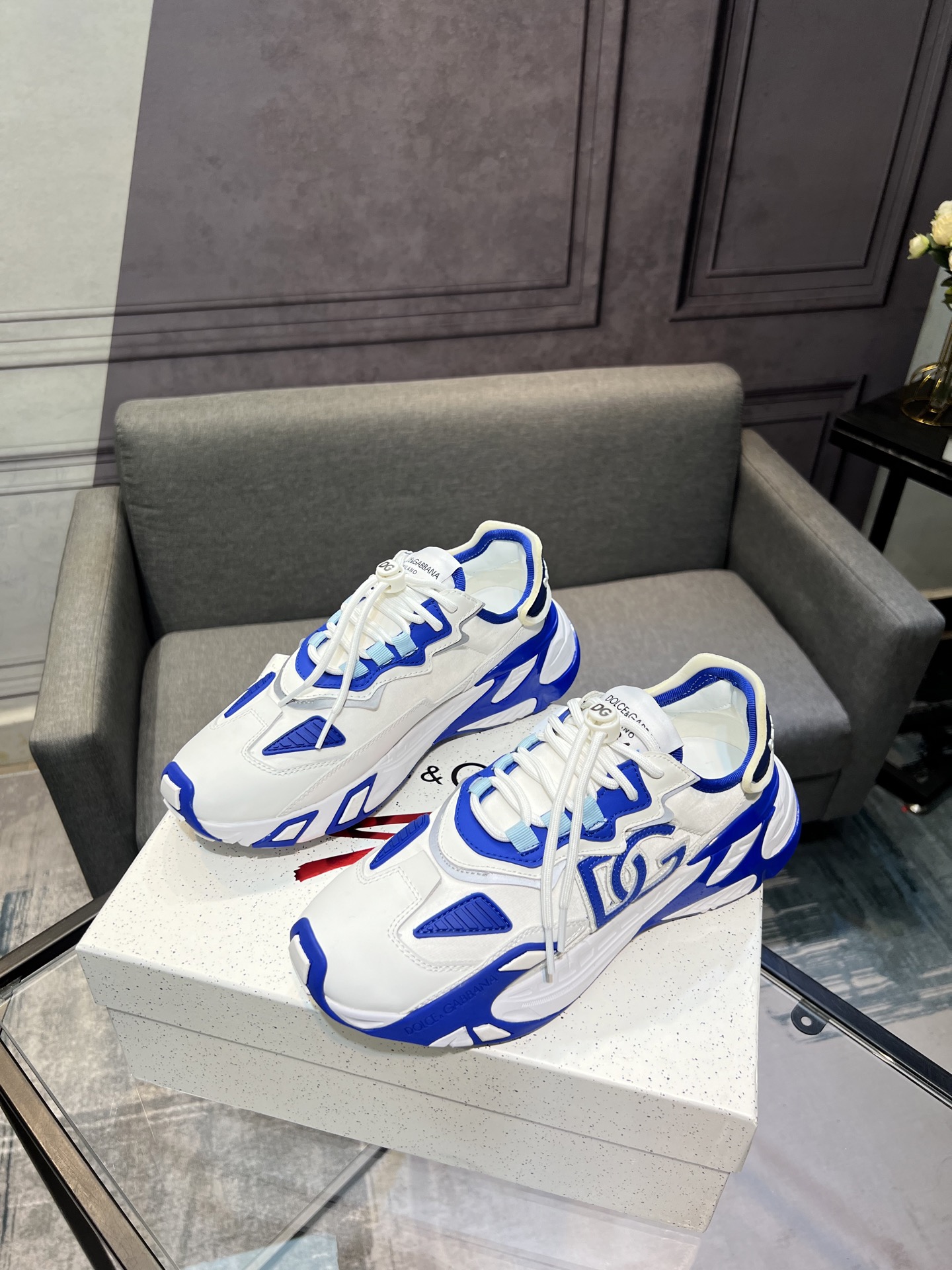 olce & Gabbana shoe